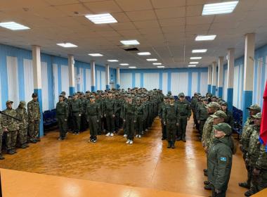 Якутские подростки прошли посвящение в курсанты и получили шевроны Центра «ВОИН»