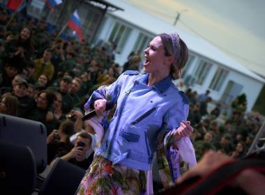 Пелагея выступила для волгоградских курсантов Центра «ВОИН»