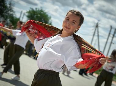 Третья смена «Время юных героев» для подростков из шести регионов РФ и Абхазии стартовала в Волгограде