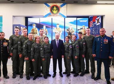 Президент России Владимир Путин поддержал идею открытия филиалов Центра «ВОИН» в каждом регионе страны