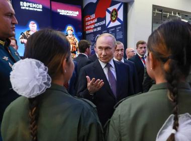 Президент России Владимир Путин поддержал идею открытия филиалов Центра «ВОИН» в каждом регионе страны