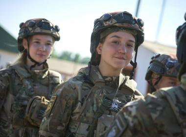 Командир Центра «ВОИН» Андраник Гаспарян и его первый зам по боевой подготовке Дмитрий Кириенко посетили финал «Зарницы