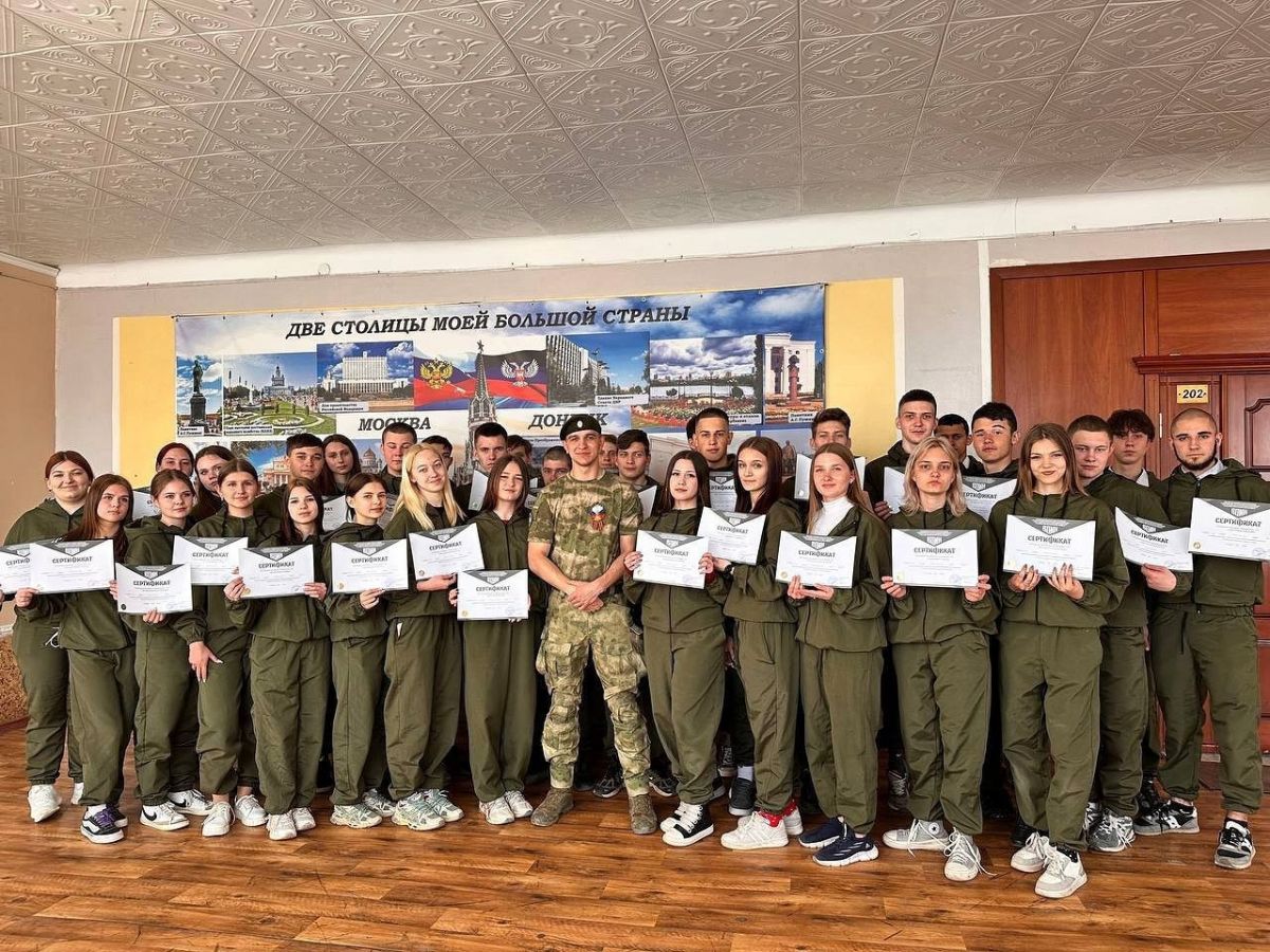 Мұздағы фистинг порно Силиконды секс