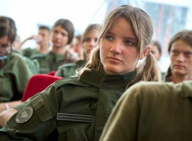 Директор Центра «ВОИН» встретился с курсантами и инструкторами смены «Время юных героев» в Волгограде