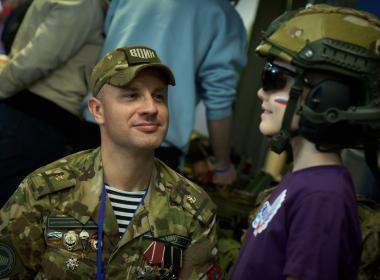 Участники форума «Образование-2025» посетили патриотическую площадку от Центра «ВОИН»